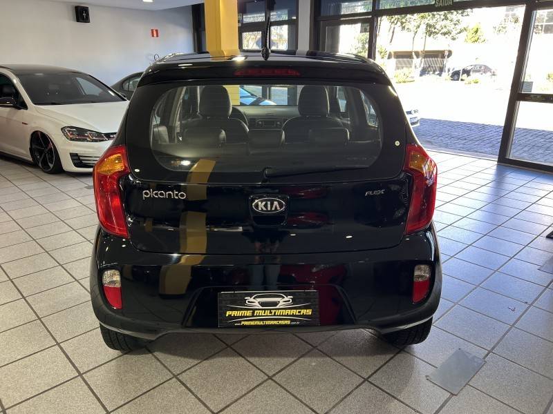 KIA MOTORS - PICANTO - 2013/2014 - Preta - R$ 37.900,00