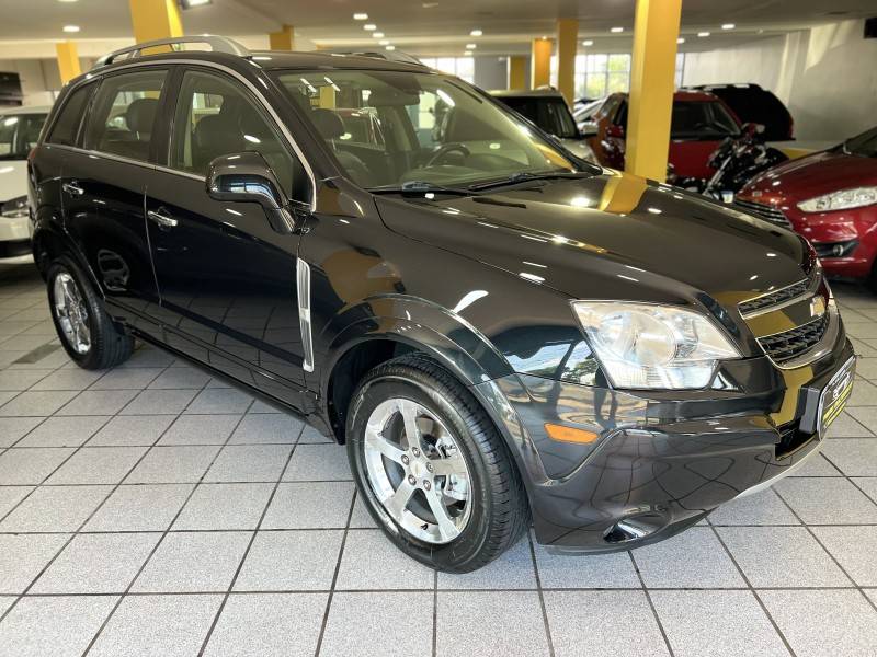 CHEVROLET - CAPTIVA - 2011/2011 - Preta - R$ 43.900,00