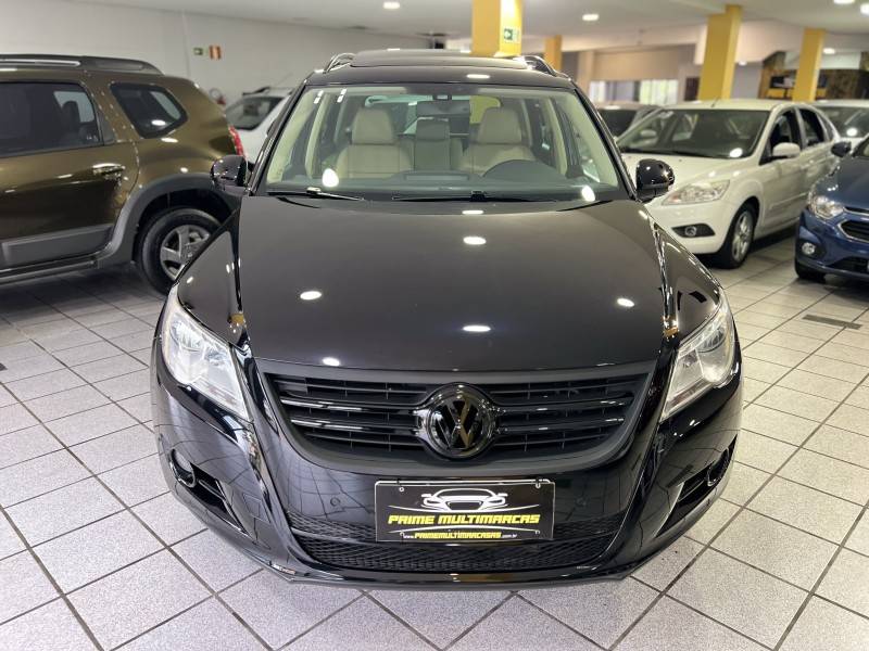 VOLKSWAGEN - TIGUAN - 2011/2011 - Preta - R$ 59.900,00