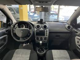 FORD - FIESTA - 2010/2010 - Preta - R$ 30.900,00