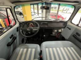 VOLKSWAGEN - KOMBI - 2013/2014 - Azul - R$ 164.900,00