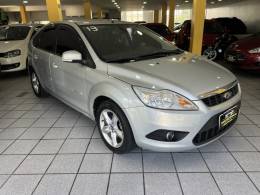 FORD - FOCUS - 2013/2013 - Prata - R$ 45.900,00