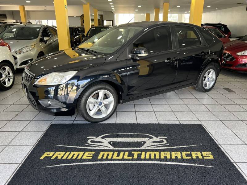 FORD - FOCUS - 2013/2013 - Preta - R$ 41.900,00
