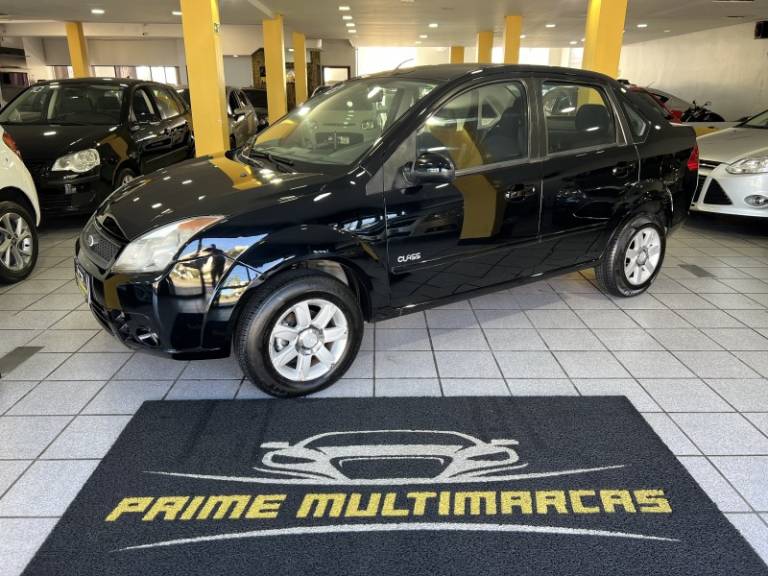 FORD - FIESTA - 2010/2010 - Preta - R$ 30.900,00