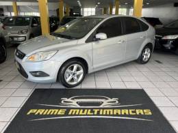 FORD - FOCUS - 2010/2011 - Prata - R$ 43.900,00