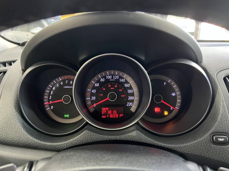 KIA MOTORS - CERATO - 2012/2012 - Prata - R$ 49.900,00