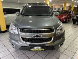 CHEVROLET - S10 - 2013/2013 - Cinza - R$ 108.900,00