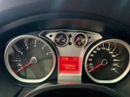FORD - FOCUS - 2013/2013 - Branca - R$ 44.900,00