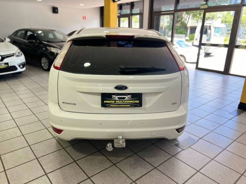 FORD - FOCUS - 2013/2013 - Branca - R$ 44.900,00
