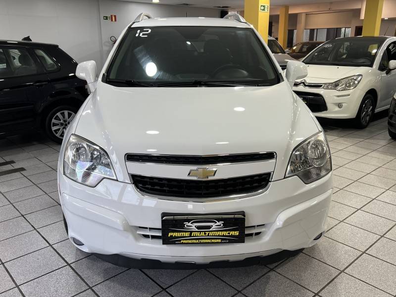 CHEVROLET - CAPTIVA - 2012/2012 - Branca - R$ 45.900,00