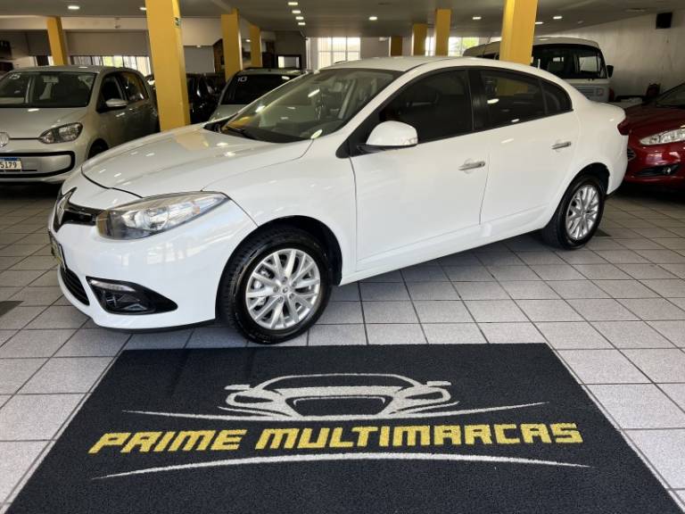 RENAULT - FLUENCE - 2016/2016 - Branca - R$ 53.900,00