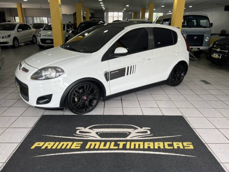 FIAT - PALIO - 2013/2014 - Branca - R$ 44.900,00