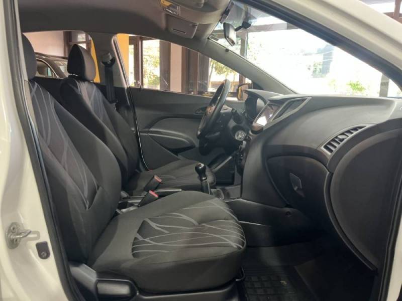 HYUNDAI - HB20 - 2014/2014 - Branca - R$ 39.900,00