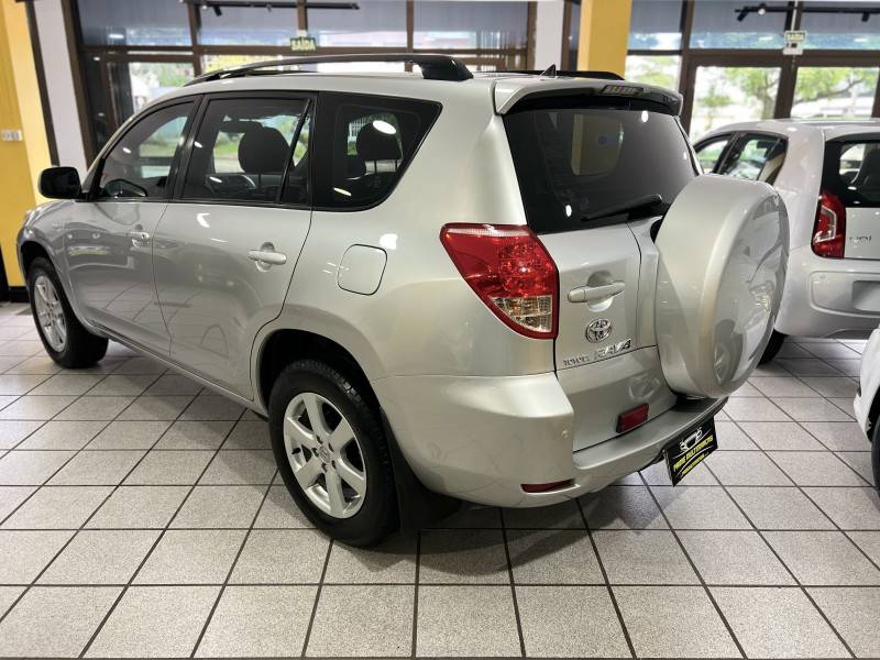 TOYOTA - RAV4 - 2008/2008 - Prata - R$ 57.900,00