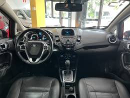 FORD - FIESTA - 2015/2015 - Vermelha - R$ 50.900,00