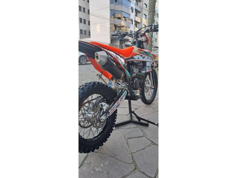 KTM - EXC - 2020/2020 - Laranja - R$ 55.900,00