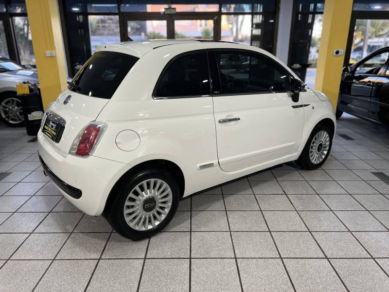 FIAT - 500 - 2009/2010 - Branca - R$ 42.900,00