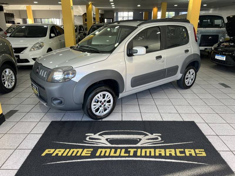 FIAT - UNO - 2011/2011 - Prata - R$ 31.900,00