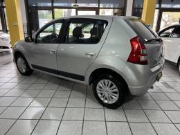 RENAULT - SANDERO - 2012/2012 - Prata - R$ 32.900,00