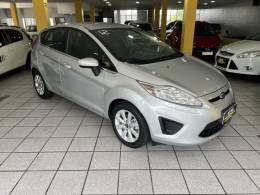 FORD - FIESTA - 2011/2012 - Prata - R$ 39.900,00