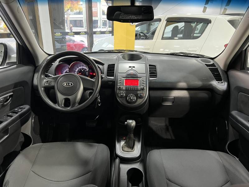 KIA MOTORS - SOUL - 2011/2011 - Prata - R$ 43.900,00
