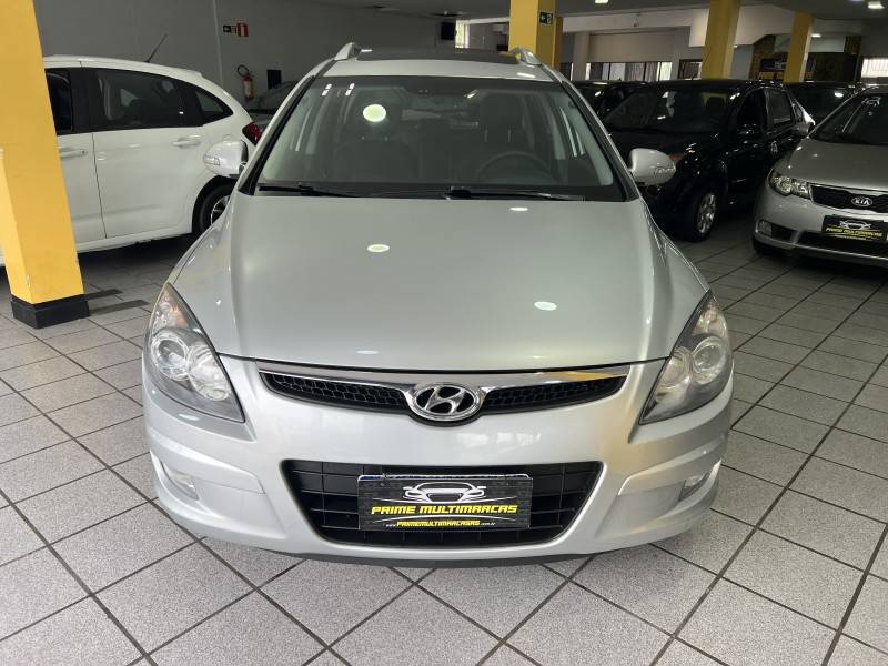 HYUNDAI - I30 CW - 2011/2011 - Prata - Sob Consulta