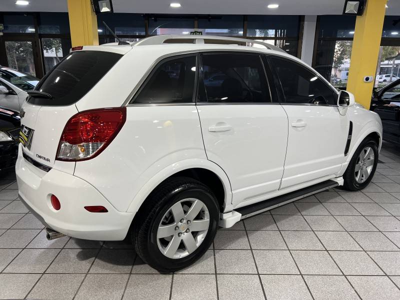 CHEVROLET - CAPTIVA - 2012/2012 - Branca - R$ 45.900,00