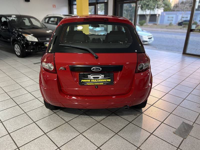 FORD - KA - 2011/2011 - Vermelha - R$ 23.900,00