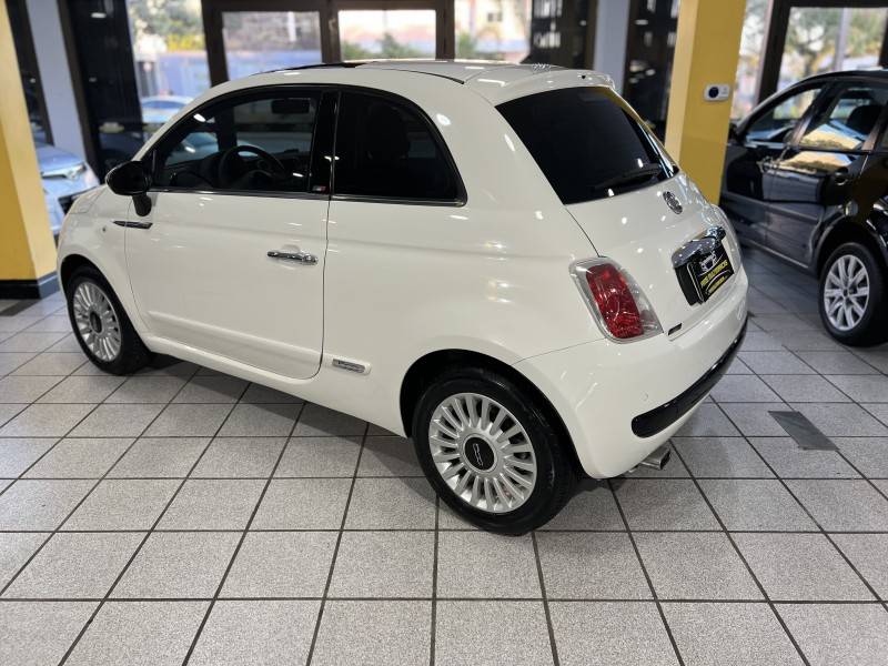 FIAT - 500 - 2009/2010 - Branca - R$ 42.900,00