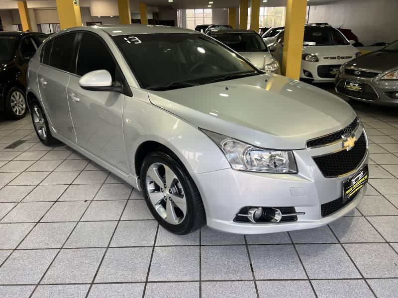 CHEVROLET - CRUZE - 2013/2013 - Prata - R$ 56.900,00