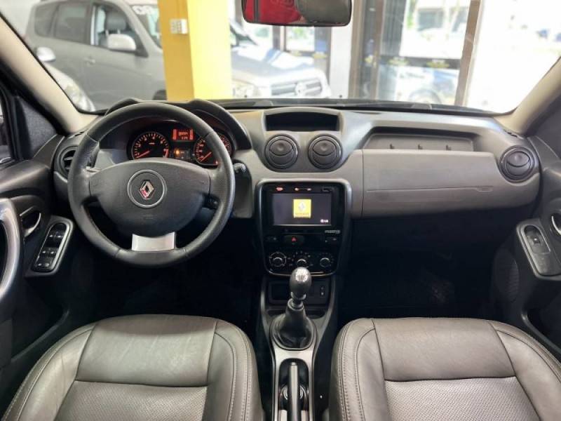 RENAULT - DUSTER - 2014/2014 - Verde - R$ 52.900,00