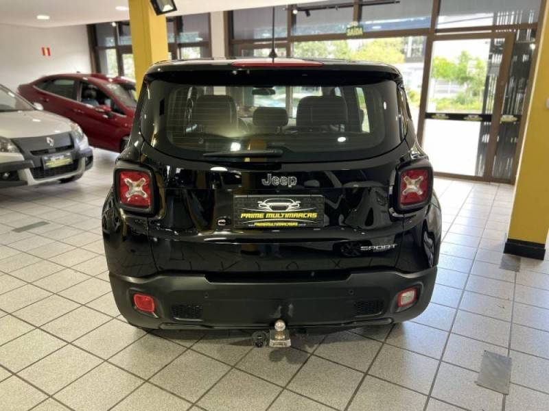 JEEP - RENEGADE - 2015/2016 - Preta - R$ 68.900,00