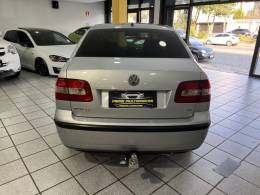 VOLKSWAGEN - POLO SEDAN - 1996/2005 - Prata - R$ 25.900,00