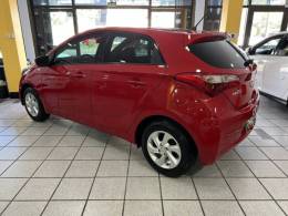 HYUNDAI - HB20 - 2014/2015 - Vermelha - R$ 42.900,00