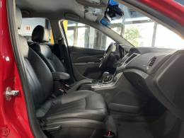 CHEVROLET - CRUZE - 2013/2014 - Vermelha - R$ 57.900,00