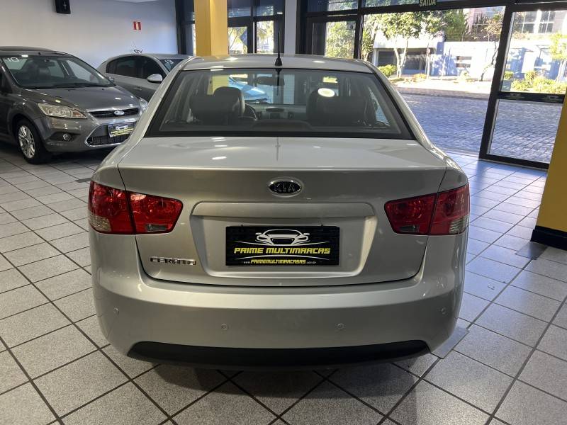 KIA MOTORS - CERATO - 2012/2012 - Prata - R$ 49.900,00