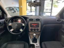 FORD - FOCUS - 2013/2013 - Preta - R$ 41.900,00