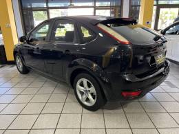 FORD - FOCUS - 2013/2013 - Preta - R$ 41.900,00