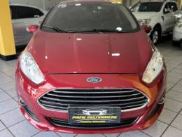 FORD - FIESTA - 2015/2015 - Vermelha - R$ 49.900,00