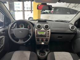 FORD - FIESTA - 2010/2010 - Preta - R$ 28.900,00