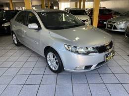 KIA MOTORS - CERATO - 2012/2012 - Prata - R$ 49.900,00