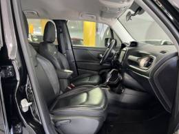 JEEP - RENEGADE - 2015/2016 - Preta - R$ 68.900,00