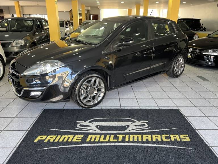 FIAT - BRAVO - 2016/2016 - Preta - R$ 49.900,00