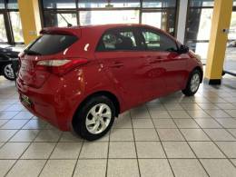 HYUNDAI - HB20 - 2014/2015 - Vermelha - R$ 42.900,00