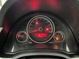 VOLKSWAGEN - UP - 2015/2015 - Prata - R$ 40.900,00