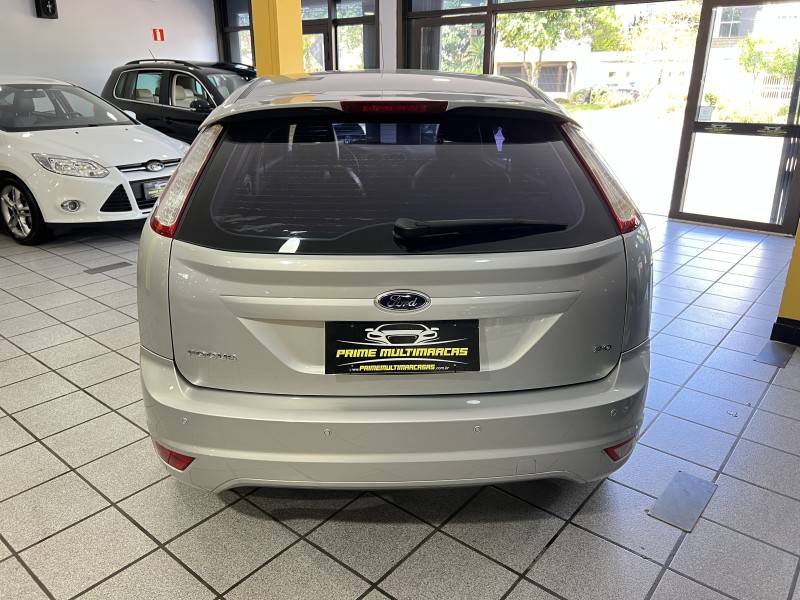 FORD - FOCUS - 2013/2013 - Prata - R$ 45.900,00