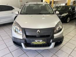 RENAULT - SANDERO - 2012/2013 - Prata - R$ 38.900,00