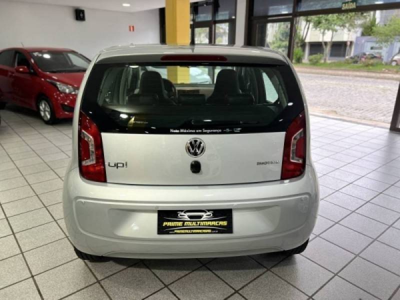 VOLKSWAGEN - UP - 2015/2015 - Prata - R$ 40.900,00
