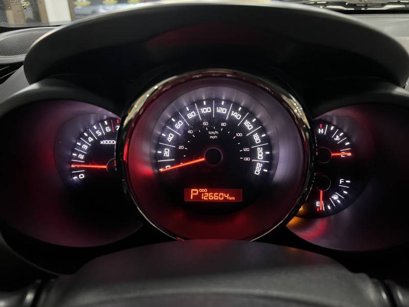 KIA MOTORS - SOUL - 2011/2011 - Prata - R$ 43.900,00