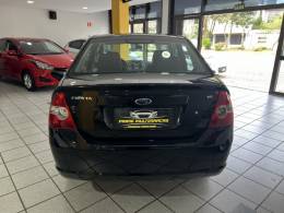 FORD - FIESTA - 2010/2010 - Preta - R$ 28.900,00